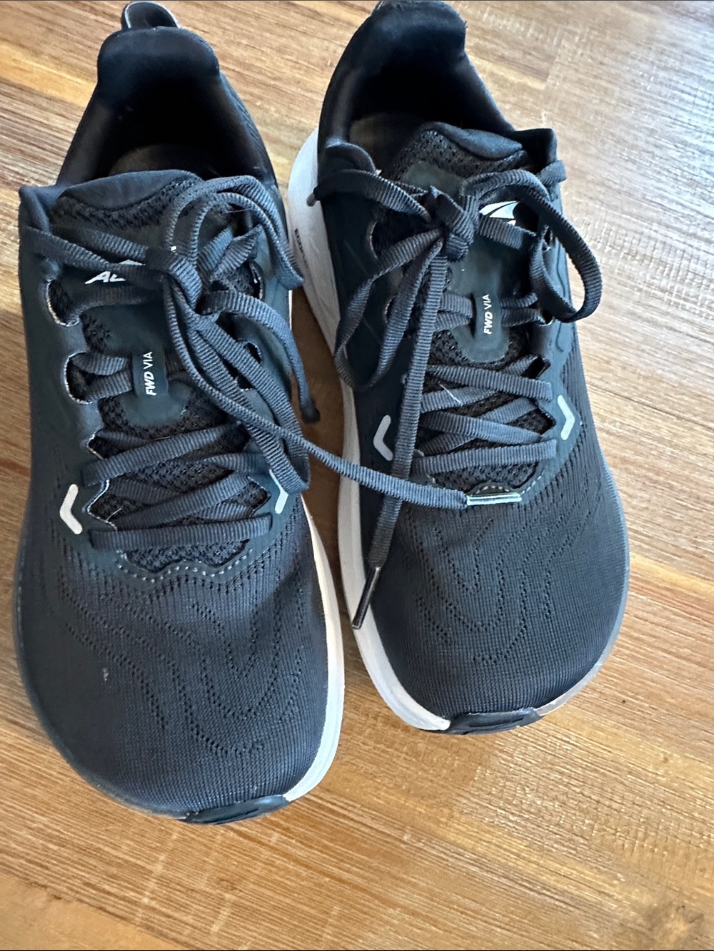 Women’s Altra Black Running Sneakers with White Sole - Picture 5 of 6